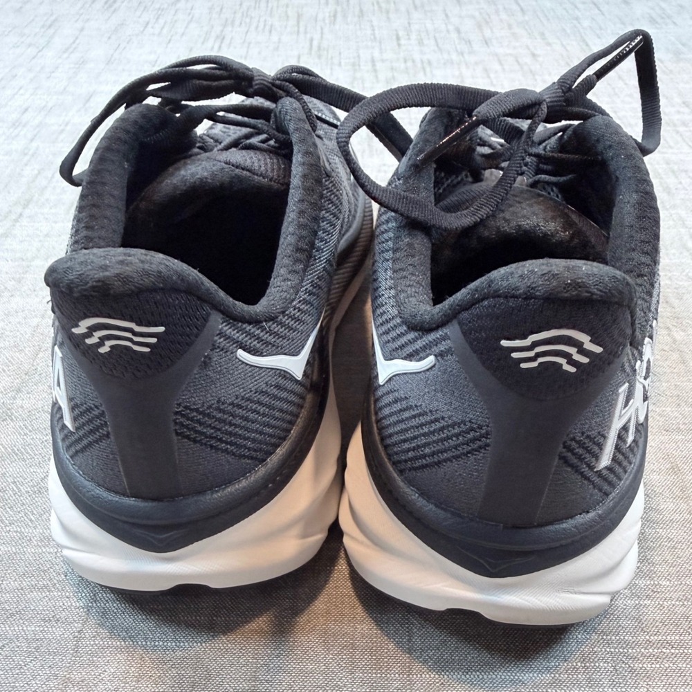 Hoka Clifton 9 Womens Running Shoes Black White 1127896 BWHT Size 7.5B - Picture 8 of 8